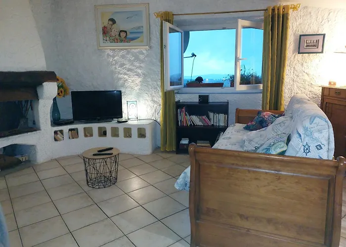"Le Charme Provencal" - Studio 4 Couchages Classe 2 Etoiles - Axelle Loc'Appart