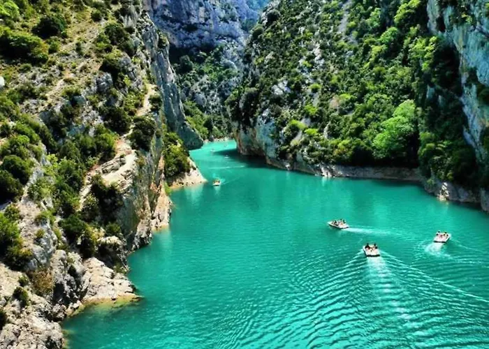 La Bastide Blanche Magnifique Villa 5 Etoiles 5 Chambres Et Piscine Privee Sur 6500 M Var