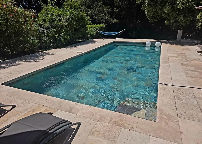 La Bastide Blanche Magnifique Villa 5 Etoiles 5 Chambres Et Piscine Privee Sur 6500 M Var